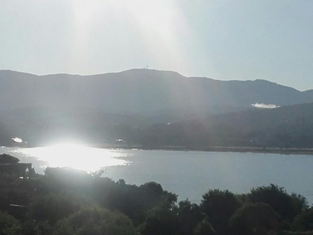 Casa Con Vista Al Lago *